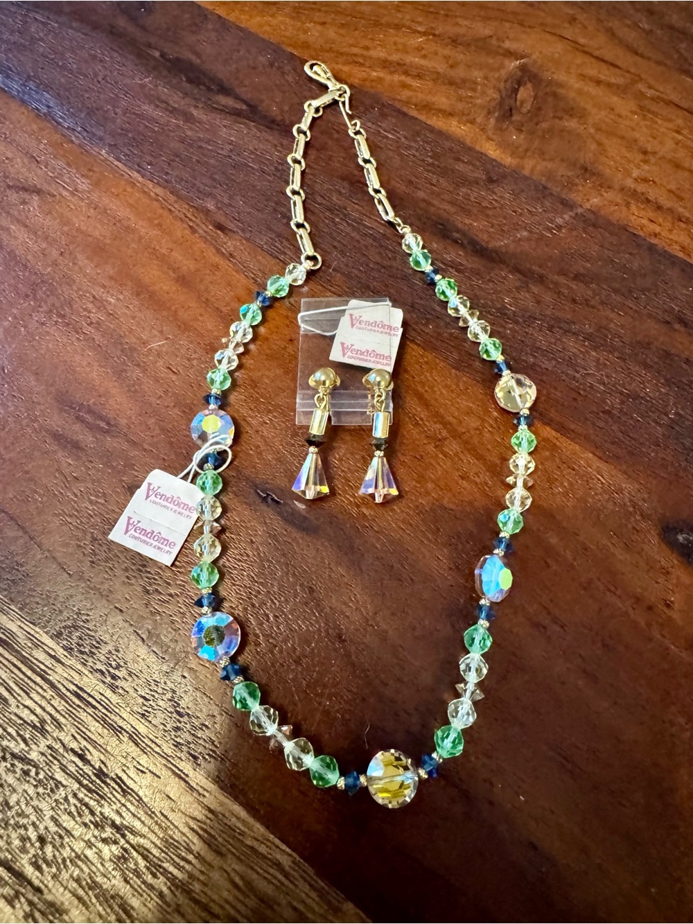 Vintage FACETED AURORA BOREALIS AB CRYSTAL GLASS NECKLACE & EARRINGS Vendome NOS